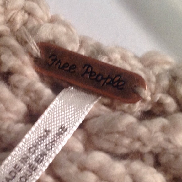 Free People Cropped Knit Vest - Picture 5 of 5